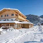 Almlust - Hotel, Apartments, Hotel Flachau