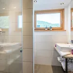 Almlust - Hotel, Apartments, Chalets 3* Flachau