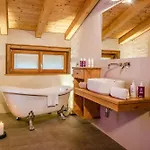 Hotel Almlust - Hotel, Apartments, Chalets
