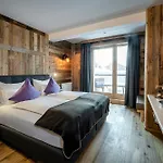 Almlust - Hotel, Apartments, Chalets Hotel 3*