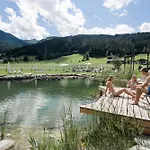 Hotel Almlust - Hotel, Apartments, Chalets 3*
