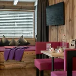 Almlust - Hotel, Apartments, Chalets Hotel Flachau