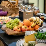 Almlust - Hotel, Apartments, Chalets