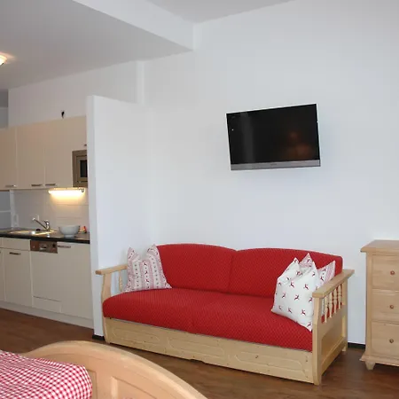 Hotel Almlust - Hotel, Apartments, Chalets 3*