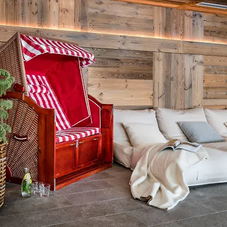 Hotel Almlust - Hotel, Apartments, Flachau