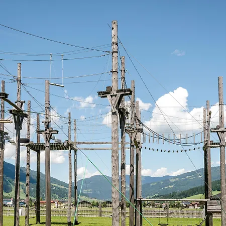 Almlust - Hotel, Apartments, Flachau