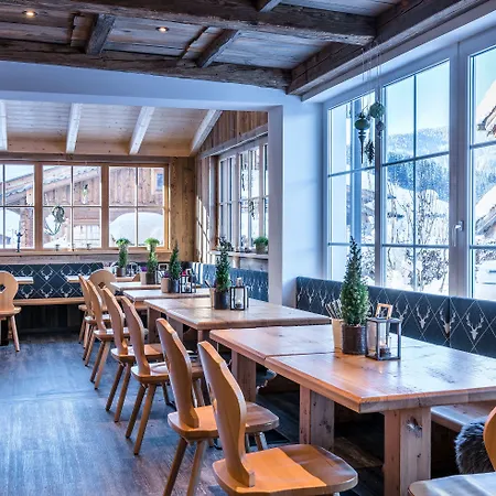 Hotel Almlust - Hotel, Apartments,