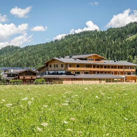 Almlust - Hotel, Apartments, 3* 플라차우