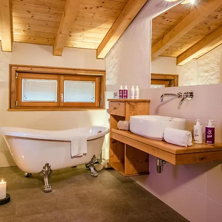 Hotel Almlust - Hotel, Apartments,