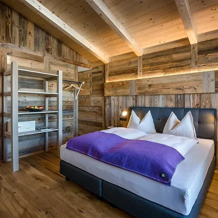 Hotel Almlust - Hotel, Apartments, Chalets