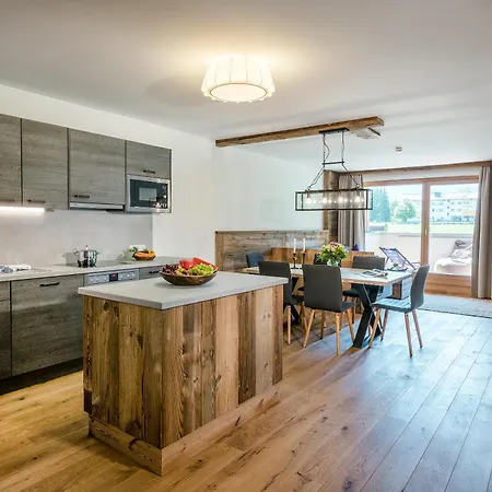 Almlust - Hotel, Apartments, Chalets 3* Flachau