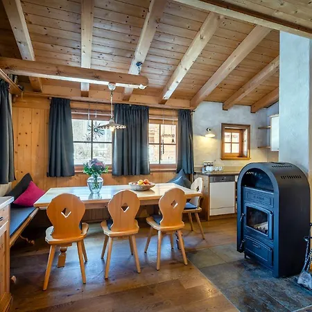 Hotel Almdorf Almlust Flachau