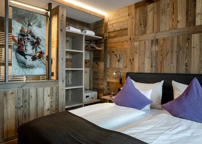 Almlust - Hotel, Apartments, Chalets 3*