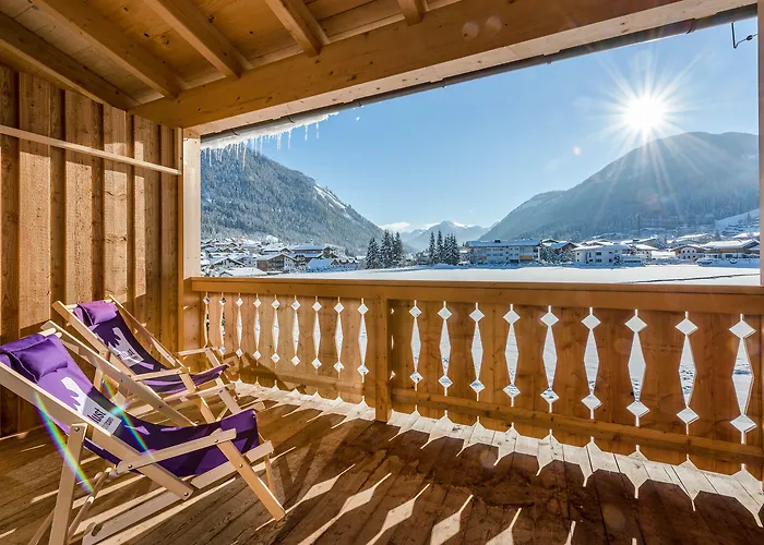 Hotel Almlust - Hotel, Apartments, Chalets 3*