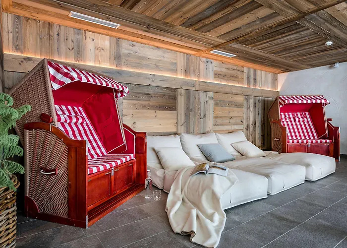 Hotel Almlust - Hotel, Apartments, Chalets Flachau